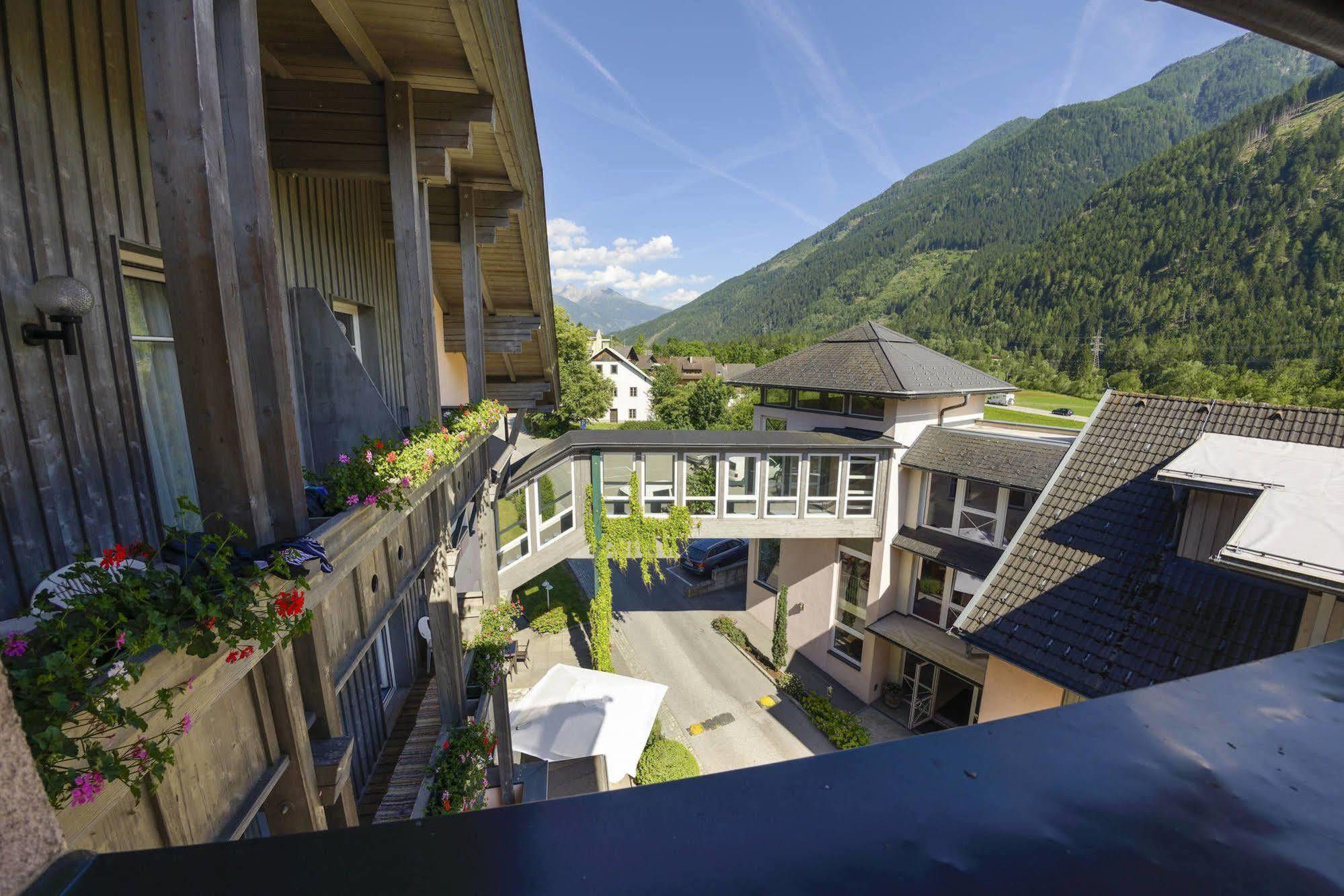 Hotel Flattacher Hof Exterior photo